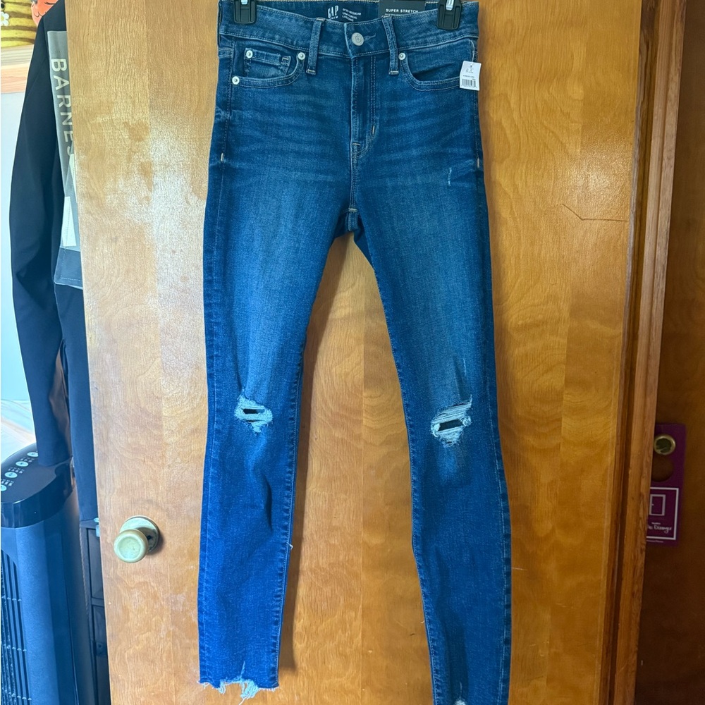 GAP Women's Dark Blue Skinny Jeans